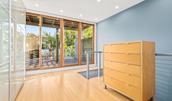 1716 IRVING St NW, Washington, DC 20010