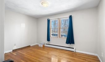 389 Douglas Pike, North Smithfield, RI 02896