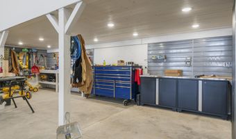 785 STRAWBERRY HILLS Dr, Bedford, WY 83112