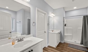 251 Inlet Pointe Dr, Anderson, SC 29625