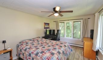 1647 Broadway, Bangor, ME 04401