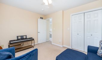 473 Hart St, Bristol, CT 06010