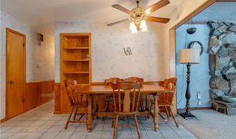 2025 S Plaza Dr, Akron, OH 44319