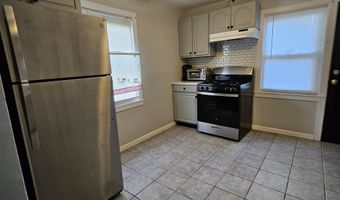 432 Pearl Harbor St 432, Bridgeport, CT 06610