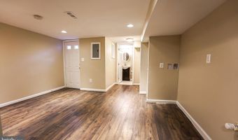 1210 ORONOCO St, Alexandria, VA 22314