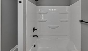 604 Hemlock Dr, Asheboro, NC 27205