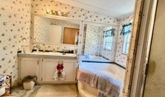 4760 NW 55th Ave, Bell, FL 32619