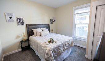 1217 W 3rd St, Anderson, IN 47304