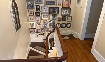283 Webster St, Alderson, WV 24910