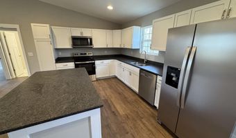 436 Trinton Cir, Bedford, IN 47421
