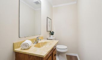 7300 NEEDWOOD Rd, Rockville, MD 20855