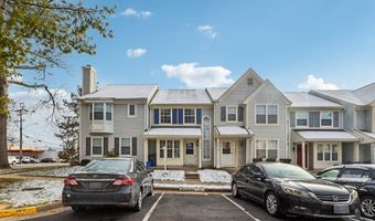 8703 VILLAGE GREEN Ct, Alexandria, VA 22309