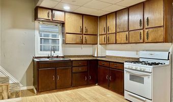 712 S C St, Arkansas City, KS 67005