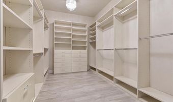 2985 American River Ln, Las Vegas, NV 89135