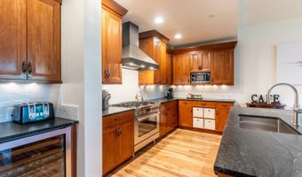 320 Hummingbird A101, Avon, CO 81620
