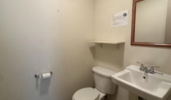 808 E Memorial Dr E, Ahoskie, NC 27910