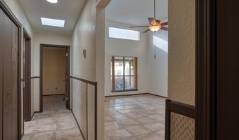 9 Pheasant Hill Dr NE, Albuquerque, NM 87111