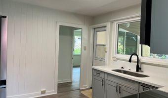 1341 Ekaha Ave upstairs, Honolulu, HI 96816