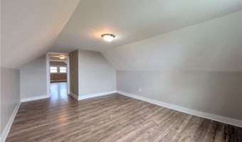 656 Hammel St, Akron, OH 44306