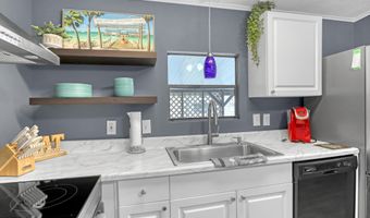 949 Laurel Cir, Barefoot Bay, FL 32976