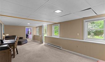 2594 Division Rd, East Greenwich, RI 02818
