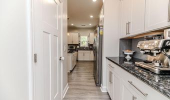 216 Vanderbuilt Ct, Aberdeen, NC 28315