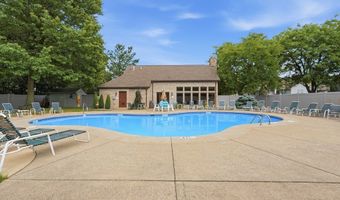 1238 Hunters Walk, Ashland, OH 44805