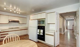 13 AVALON Ct, Bethesda, MD 20816