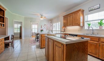 1030 El Dorado Rd, Benton, AR 72019