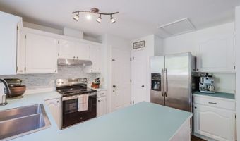 2106 Colonial Dr, Elko, NV 89801