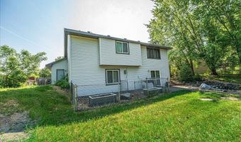 13638 Hidden Creek Dr, Andover, MN 55304
