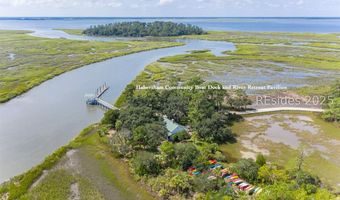 17 Old Bethel, Beaufort, SC 29906