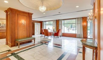 5450 WHITLEY PARK Ter 806, Bethesda, MD 20814