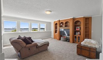 21501 Lake George Blvd, Oak Grove, MN 55303