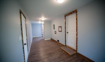 504 W 6th St, Bicknell, IN 47512