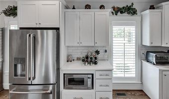 3526 Tot Hill Farm Rd, Asheboro, NC 27205