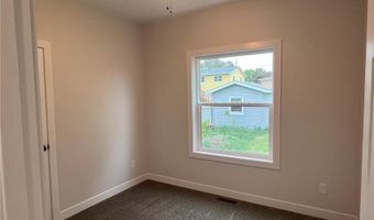 820 Spark Ave, Albert Lea, MN 56007