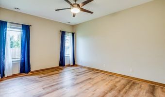 418 W Summit Ave, Augusta, KS 67010
