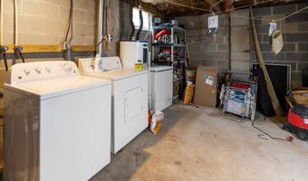 1 KENT Dr, Betterton, MD 21610