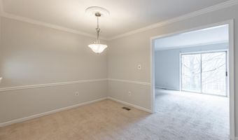 1204 WAYNE St N C, Arlington, VA 22201