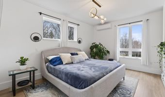 672 Danville Corner Rd, Auburn, ME 04210