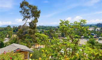 717 Porter Rd, Fallbrook, CA 92028