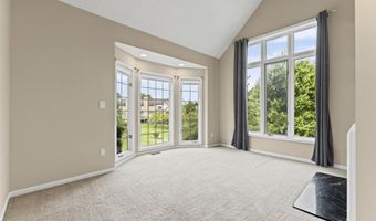 2766 Maitland Dr, Ann Arbor, MI 48105