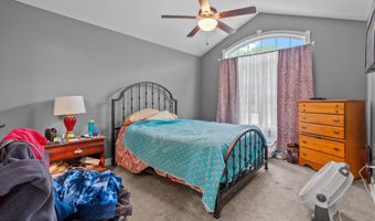 111 Shallow Springs Ct, Bardstown, KY 40004