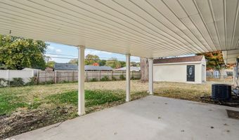 4127 Greenfield Dr, Anderson, IN 46013