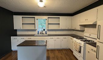 301 Lewallen St, Arkadelphia, AR 71923