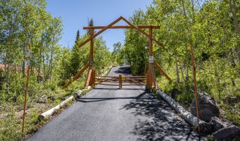 438 W Eagles Roost St, Brian Head, UT 84719