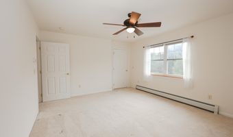 4 Bow Center Rd F2, Bow, NH 03304