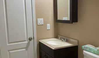 709 COLLEGE St, Bainbridge, GA 39817