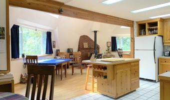 23555 SUTTLE Rd, Veneta, OR 97487